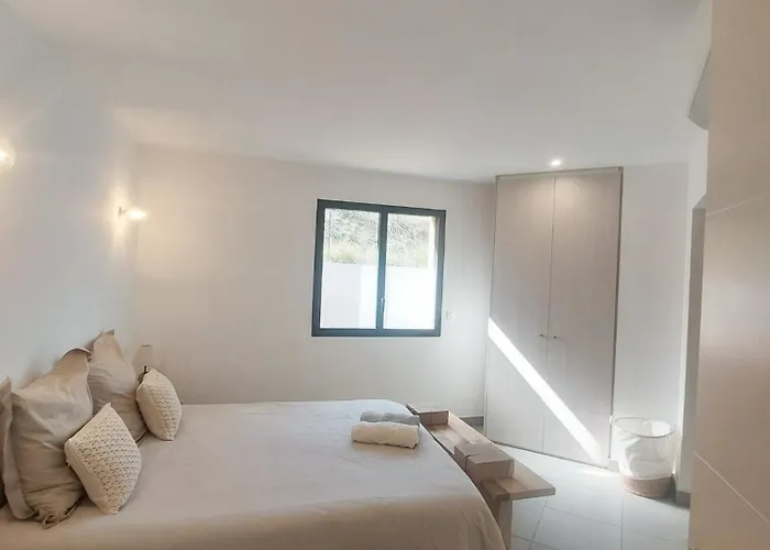 Le Venusia - 2 *